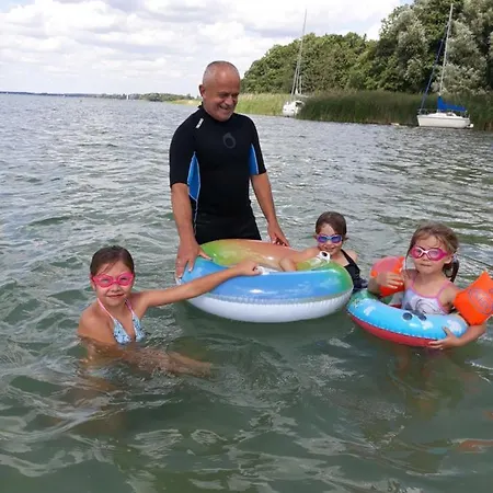 Ola Κατάλυμα σε φάρμα Giewartów